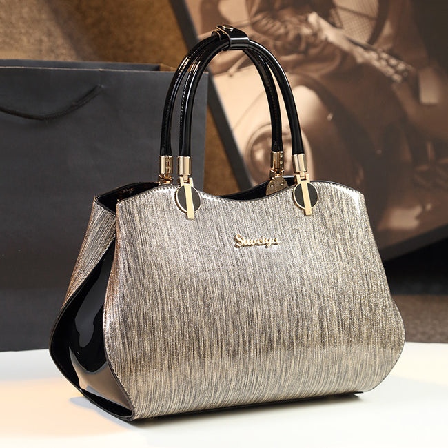 Simple fashion handbag Main Image